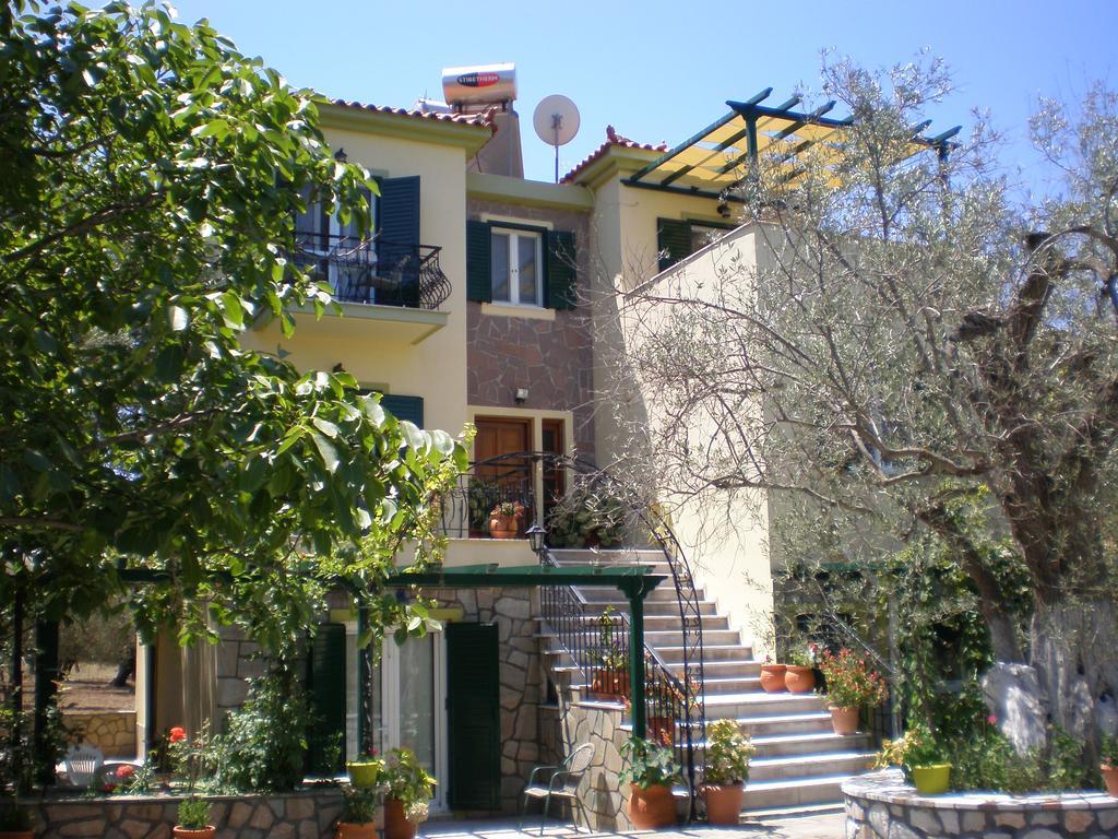 Vasiliki Studios Петра Екстериор снимка